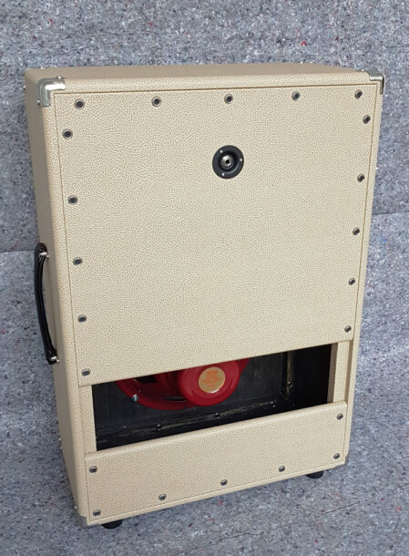 Schröter Amplification 2x12er Box stehend Backside