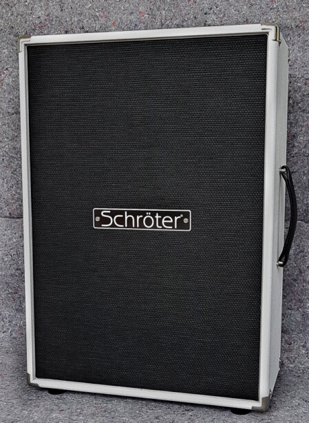 Schröter Amplification 2x12er Box stehend Withe